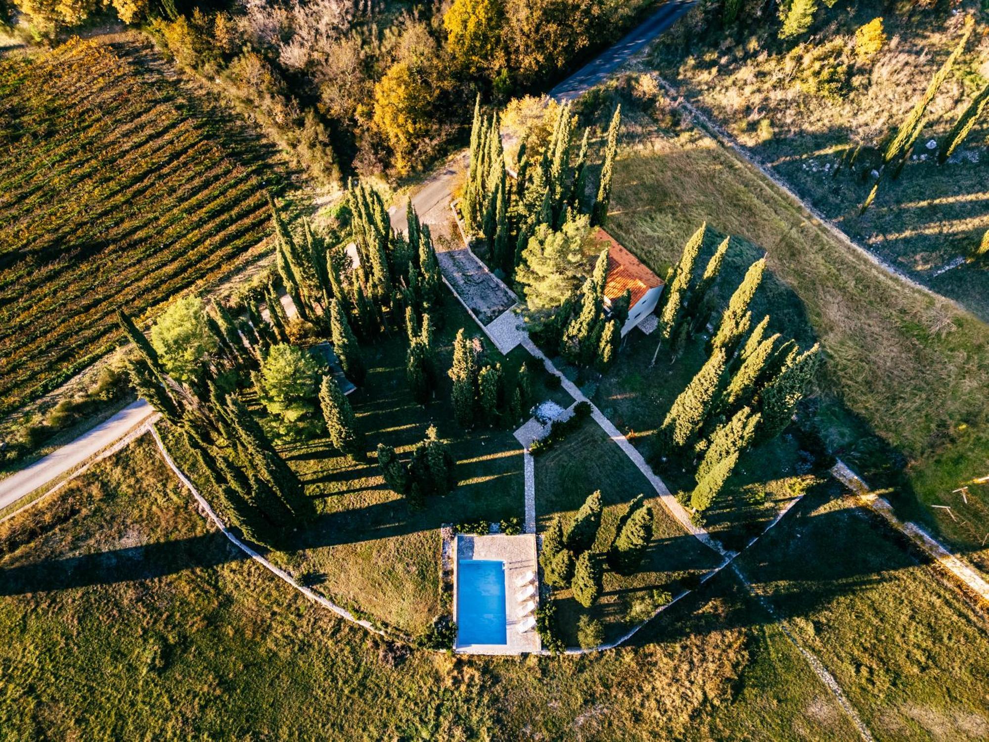Country House Uros In Nature With Pool Lovorno المظهر الخارجي الصورة